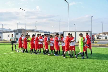 ANAMA-nın minatəmizləmə komandaları arasında futbol turnirinin final oyunu keçirilib