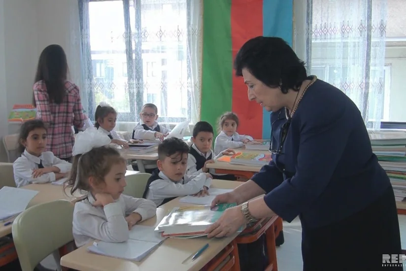 Türkiyədə Azərbaycan dilində tədris aparan orta ümumtəhsil məktəbindən  - VİDEOREPORTAJ