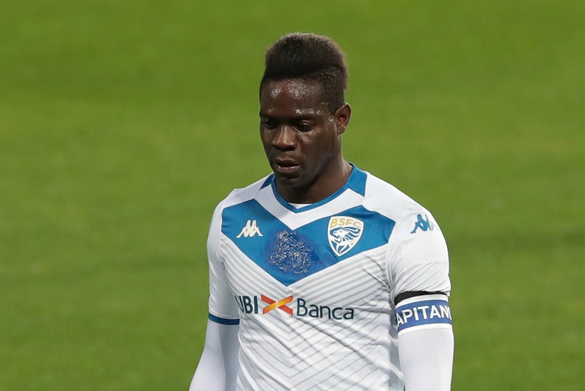 Braziliya klubu Balotelli ilə danışıqlar aparır