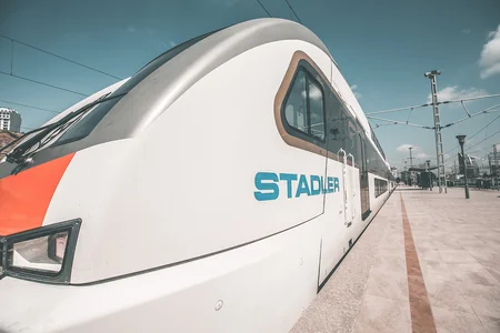 Azərbaycan nəqliyyat habına çevrilir - RƏYLƏR