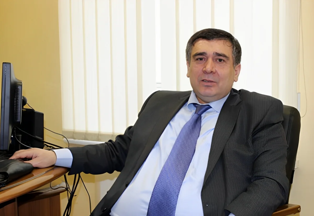 Şahin Şıxlinski Yekaterinburqda şahid qismində dindirilib