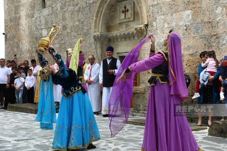 Qəbələdəki Cotari kilsəsində Pasxa bayramı qeyd edilib - YENİLƏNİB
