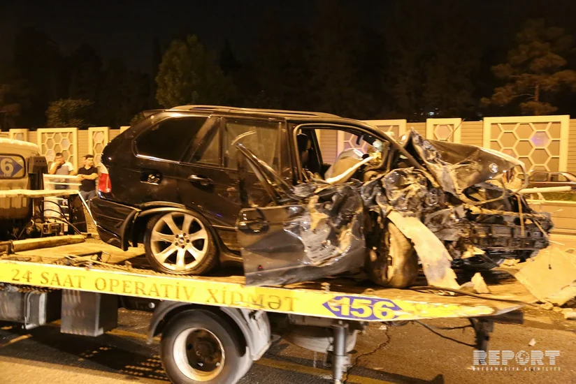 Bakının Ziya Bünyadov prospektində yol qəzası baş verib - FOTO - VİDEO - YENİLƏNİB