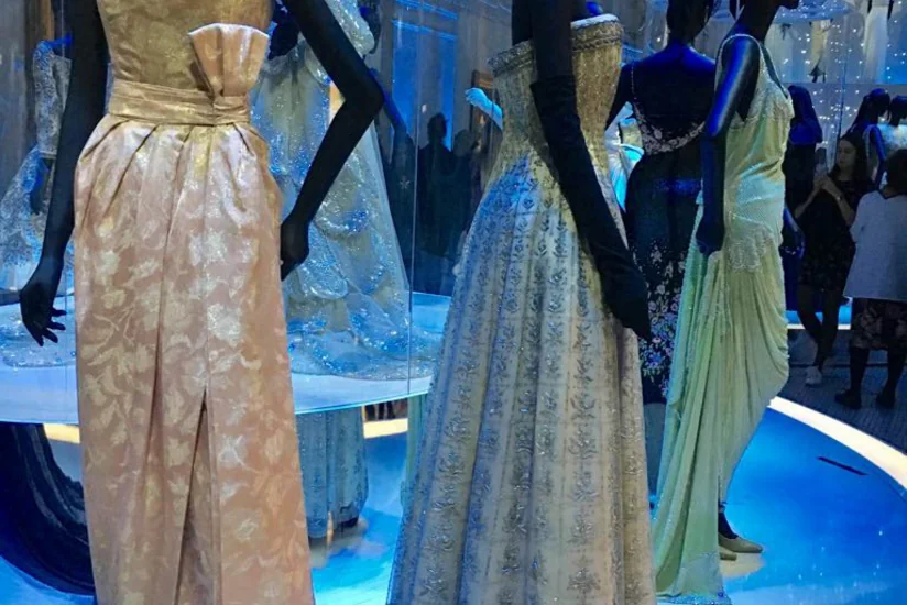 Parisdə məşhur modelyer Kristian Diorun yaradıcılığının 70 illiyi qeyd olunub - FOTOREPORTAJ