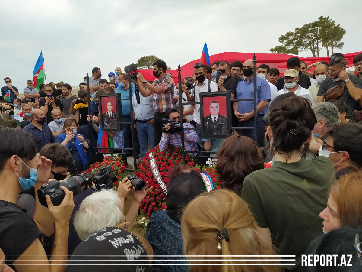 General-mayor Polad Həşimov və polkovnik İlqar Mirzəyev dəfn olunub
