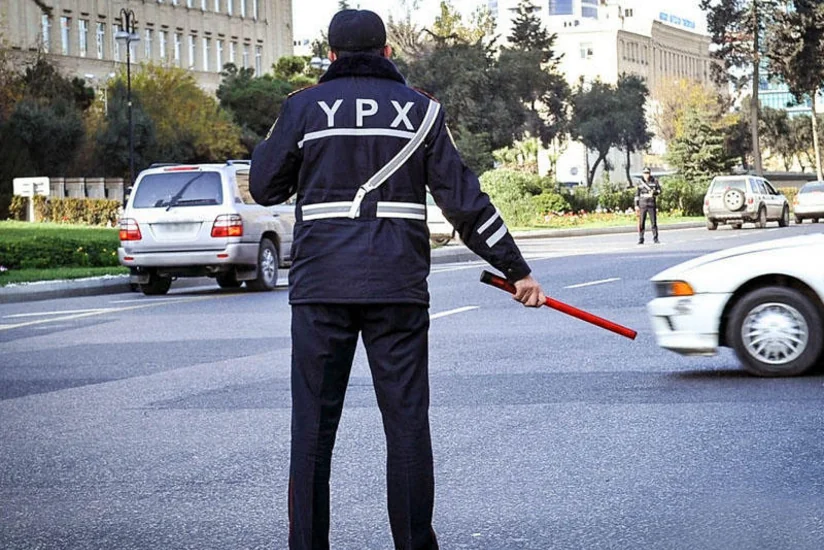 Движение автомобилей на некоторых улицах Баку будет ограничено в связи с днем почтения памяти Гейдара Алиева