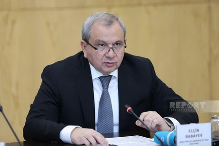 Ənənəvi dəyərlərin və ailə institutunun qorunmasında təhsilin roluna həsr olunan konfrans keçirilib