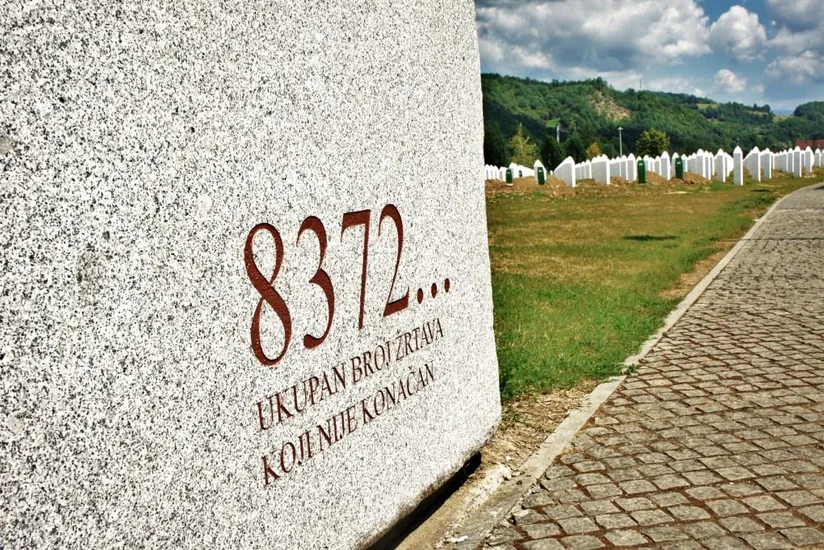 ​Srebrenitsa soyqırımından 20 il ötür