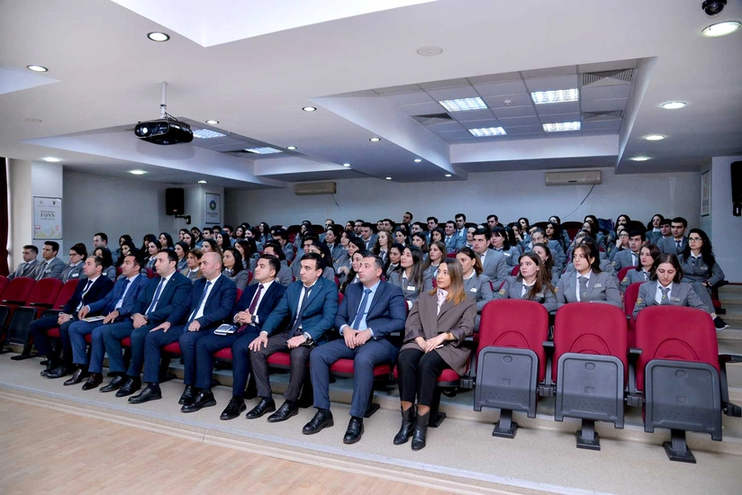 “Məktəblinin dostu” layihəsinin əməkdaşları üçün təlim keçirilib