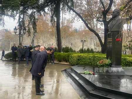 Heydər Əliyevin xatirəsi Gürcüstanda yad edilib