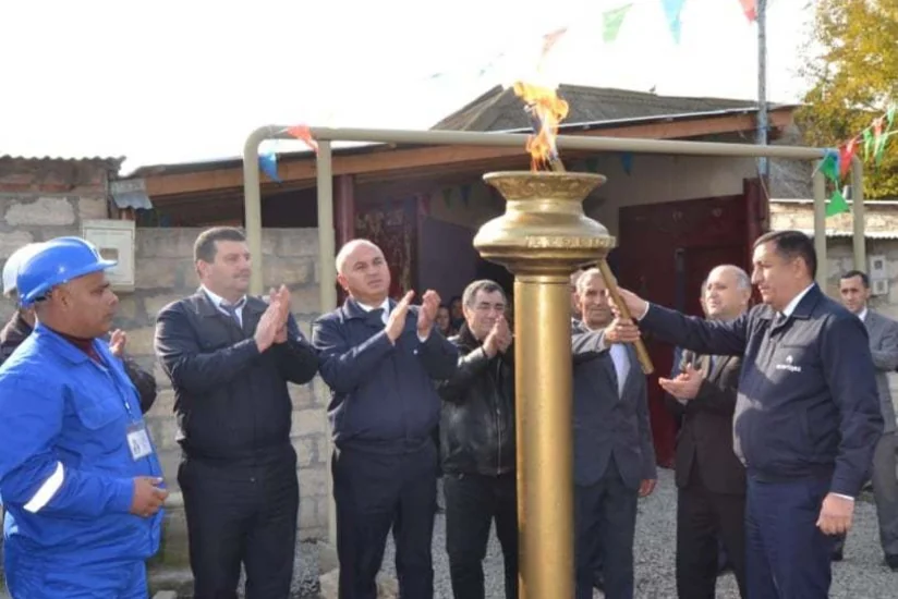 Zərdab və Mingəçevirin yaşayış massivlərinin qazlaşdırma işləri başa çatdırılıb