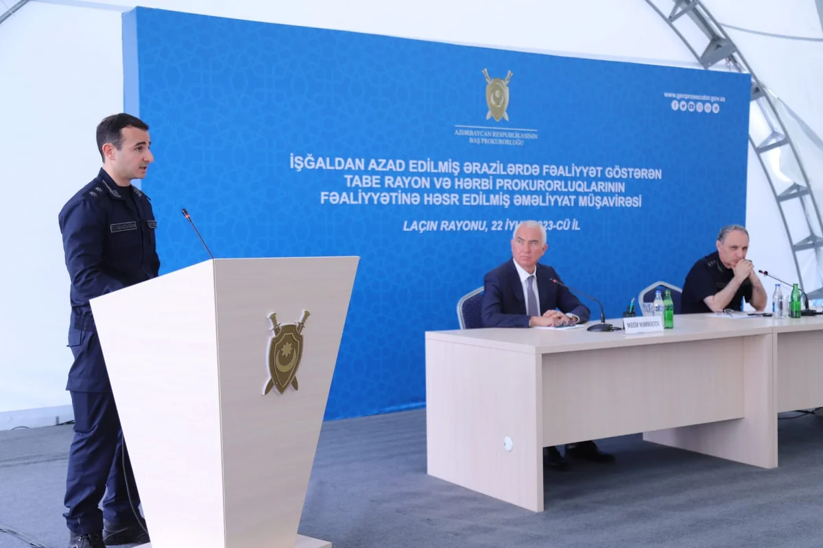 Prokurorluq orqanlarının əməkdaşları yeni səhra geyim formasından ilk dəfə Laçında istifadə edib
