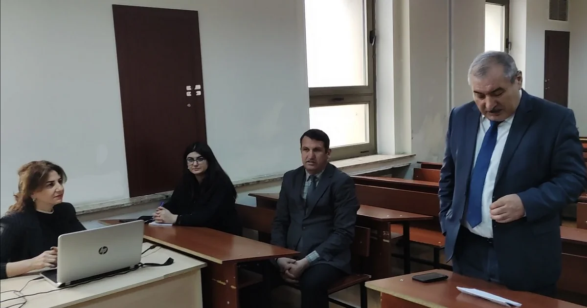 Azərbaycan alimləri bina və qurğuların zəlzələyə davamlığını müzakirə ediblər