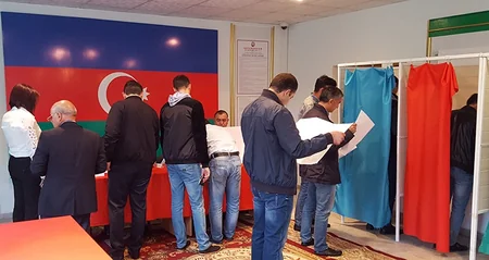 Mədət Quliyev və DTX əməkdaşları səsvermədə iştirak edib