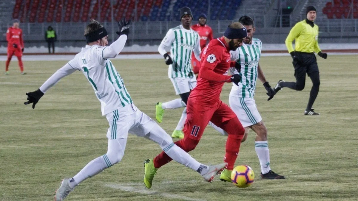 Rusiya çempionatı təxirə salındı