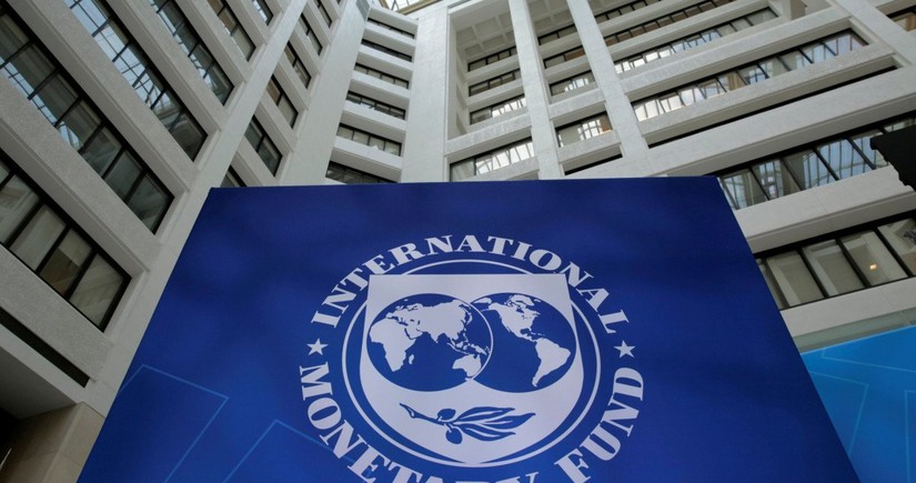 IMF expects Azerbaijan's external public debt to decrease to 6.6% of GDP by 2030-end
