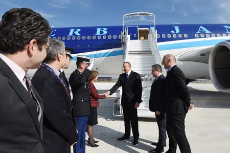Prezident İlham Əliyev Fransaya rəsmi səfərə gedib
