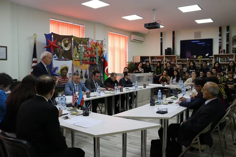 “Azərbaycan və ABŞ multikulturalizm modelləri: müqayisəli təhlil” mövzusunda “dəyirmi masa” keçirilib