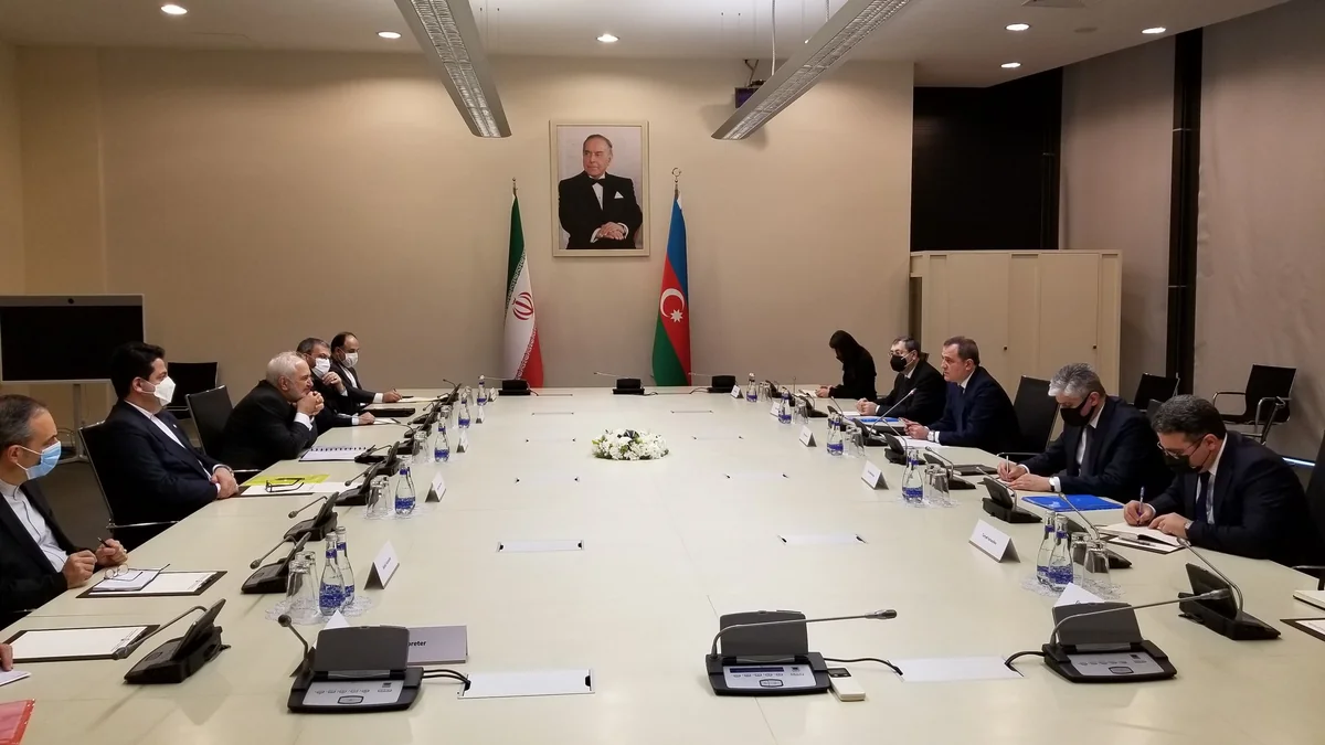 Azerbaijani, Iranian Foreign Ministers hold meeting