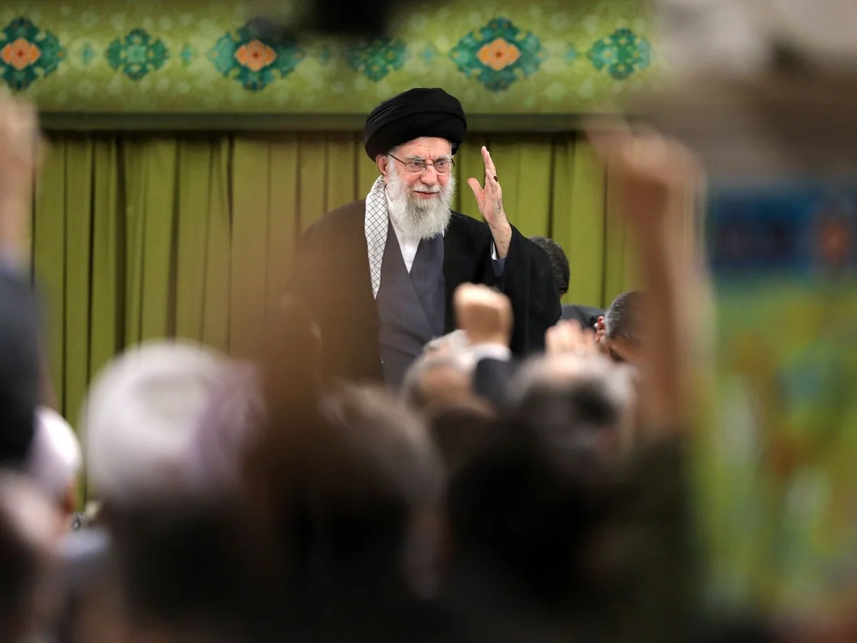Хаменеи призвал усилить борьбу с иноагентами в Иране