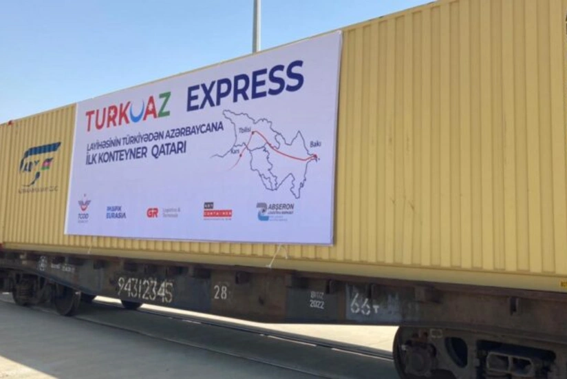 Еще один блок-поезд в рамках проекта TURKUAZ находится в Азербайджане