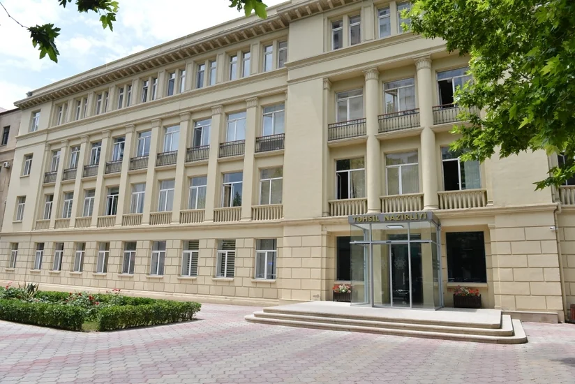 Bakının 30 məktəbinə müşavir təyin olunacaq