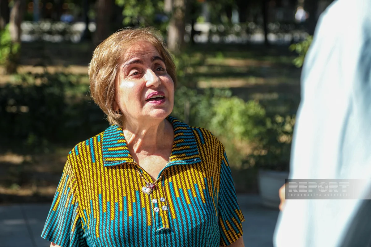 Kukla mahnısının ifaçısı: Fəxri adların verilməsi dayandırılsa, bundan əvvəlkilərdən də geri alınmalıdır