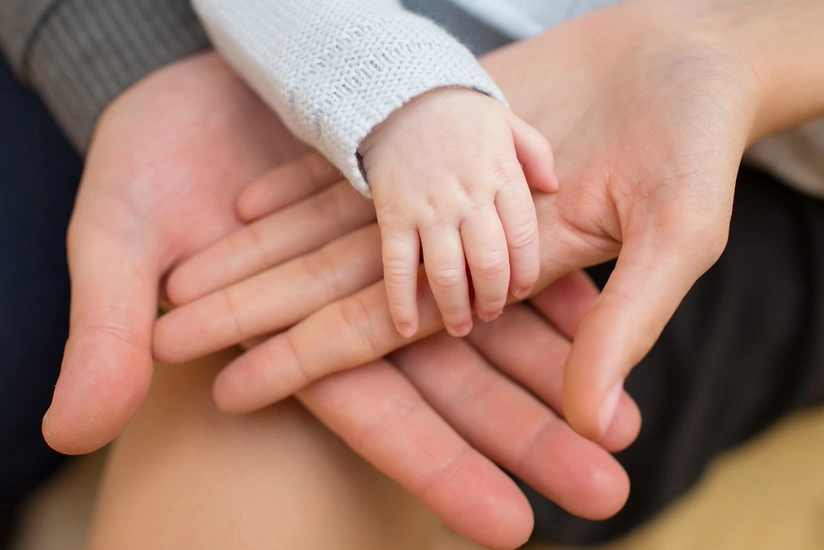 Azərbaycanda selektiv abortla bağlı vəziyyət ürəkaçan deyil, qızların sayı kəskin azalıb