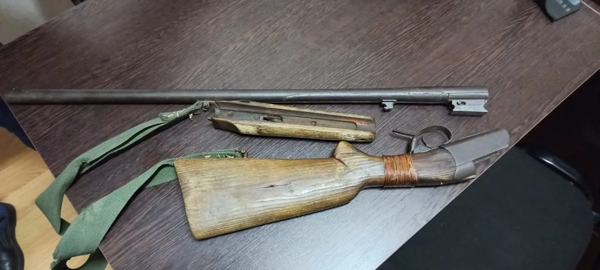 Qax sakinlərindən odlu silahlar götürülüb