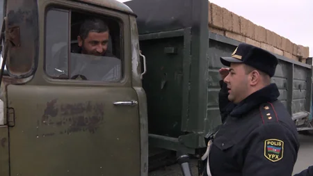 Bakının daha dörd rayonunda qaydaları pozan sürücülər saxlanılıb