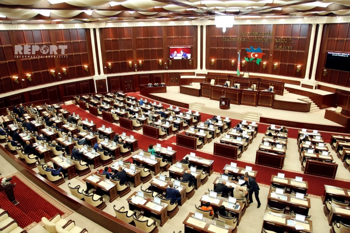 Milli Majlis discusses amendments to law 'On state duty'