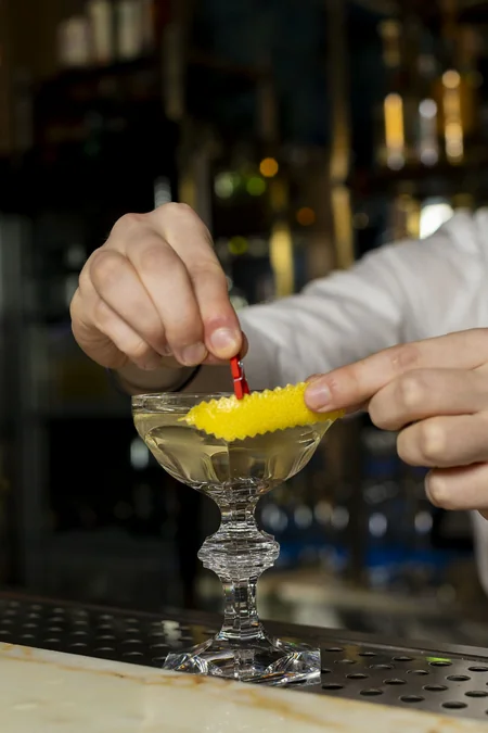 Baccarat və Notes Gastronomy&Bar dörd ünsürdən ilhamlanmış unikal kokteyl menyusunu təqdim edib