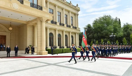 Serbiya Prezidenti Aleksandr Vuçiçin rəsmi qarşılanma mərasimi olub