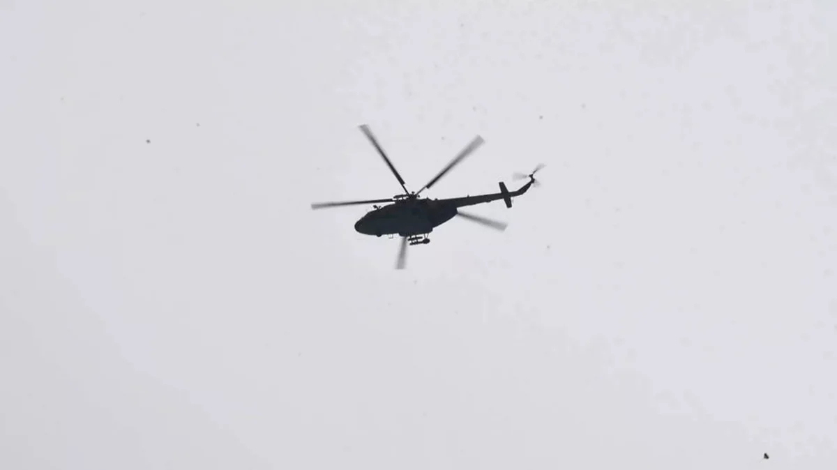 Фрагменты пропавшего военного вертолета обнаружили в Казахстане