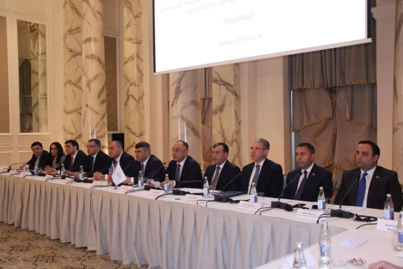 Qida təhlükəsizliyinin təmin edilməsinə dair 2019-2025-ci illər üçün Dövlət Proqramının təqdimatına həsr olunmuş dəyirmi masa keçirilib