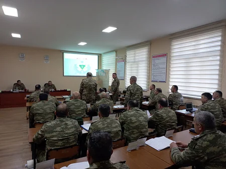 Azərbaycan Ordusunun səfərbərlik təminat bazasında təlim keçirilib