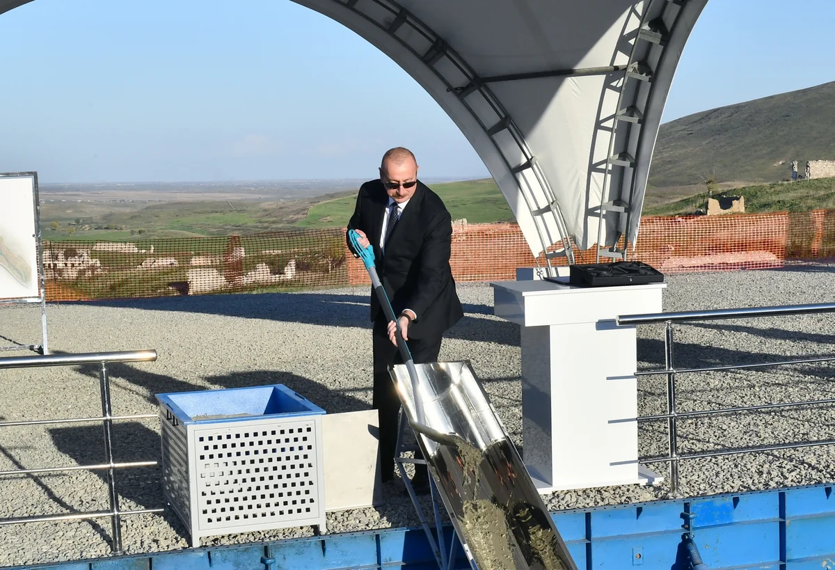 Prezident İlham Əliyev Füzulinin Qarğabazar kəndinin təməlini qoyub