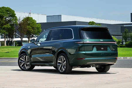 Li Auto RƏSMİ olaraq Azərbaycanda!