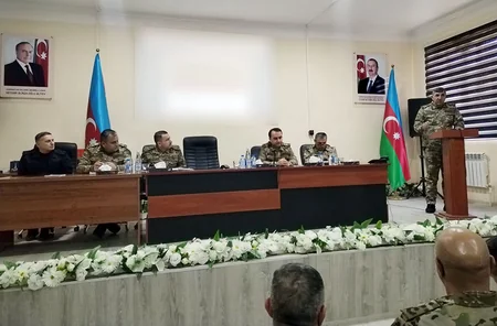 Ali Baş Komandanın tapşırıqları Azərbaycan Ordusunun şəxsi heyətinə çatdırılıb, planlar müzakirə olunub