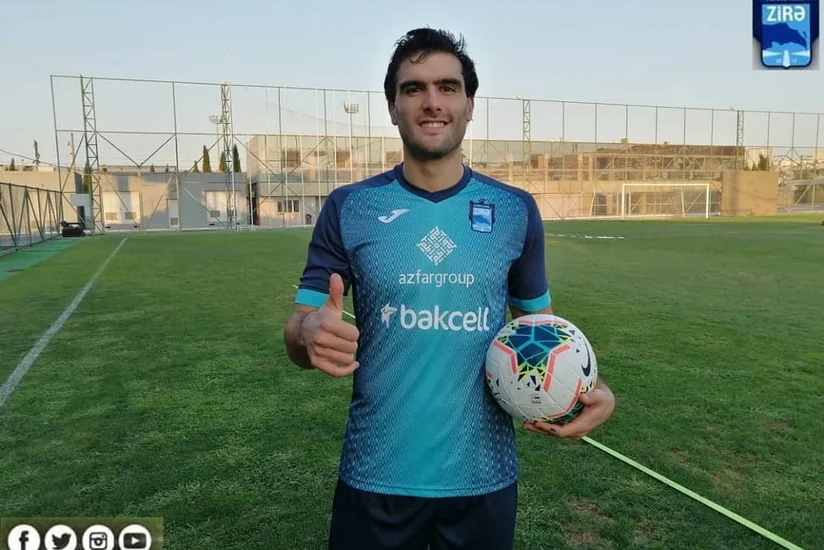 Zirə Parmanın sabiq futbolçusunu icarəyə götürüb