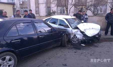 Lənkəranda yol qəzası baş verib, xəsarət alanlar var - FOTO