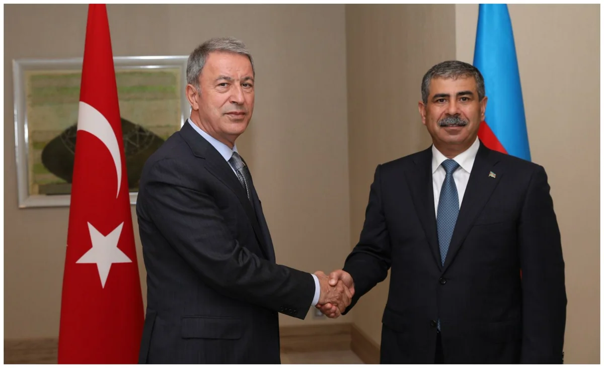 Azerbaijani and Turkish defense ministers hold telephone conversation