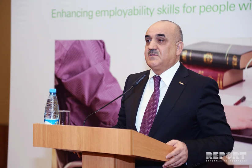 Azərbaycanda fiziki qüsurlu doğulan körpələrin sayı açıqlanıb