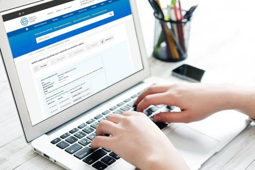 Naxçıvanda daşınmaz əmlaka dair elektron xidmətlərdən istifadə 16 %-ə yaxın artıb
