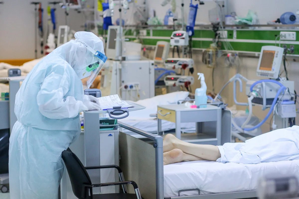 “Semaşko”nun koronavirusa yoluxan həkiminin durumu açıqlanıb