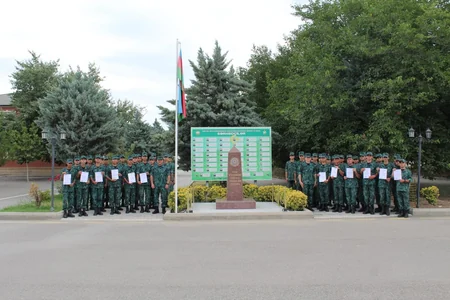 Военнослужащие погранвойск уволены в запас