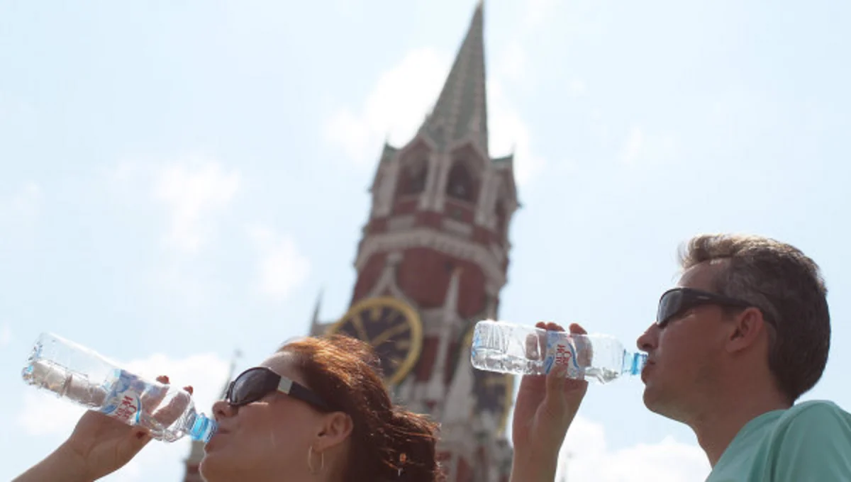 Moscow declares “orange” level of danger because of heat