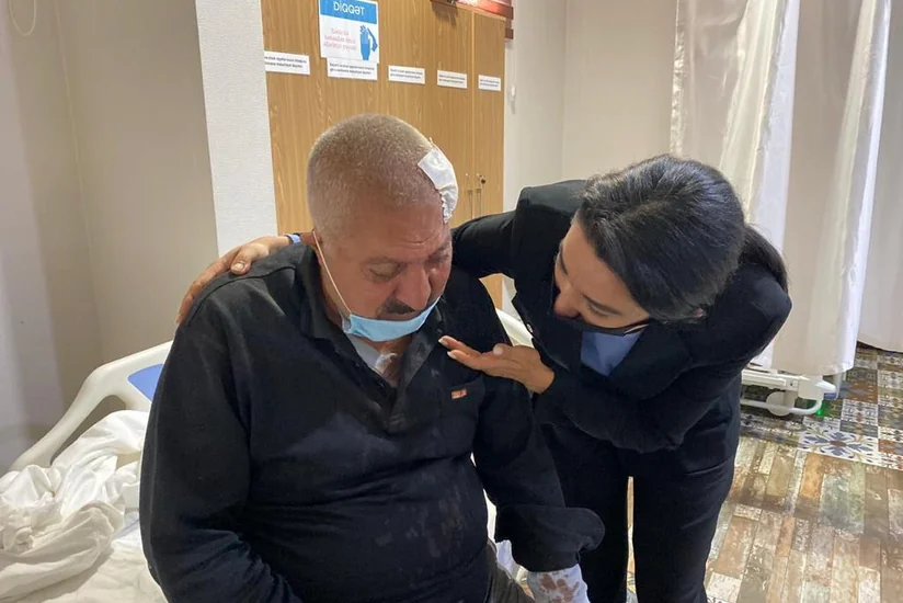 Ombudsman Gəncə terrorunda yaralanmış və zərərçəkmiş sakinlərlə görüşüb