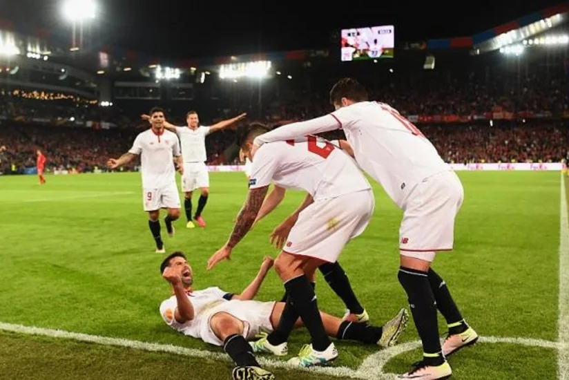 ​Sevilya ardıcıl üçüncü dəfə futbol üzrə Avropa Liqasının qalibi olub - VİDEO
