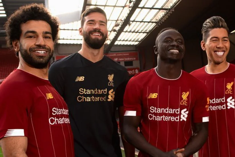 “Liverpul” İngiltərə futbolu tarixində ən sərfəli texniki sponsorluq müqaviləsi bağlamağa hazırlaşır